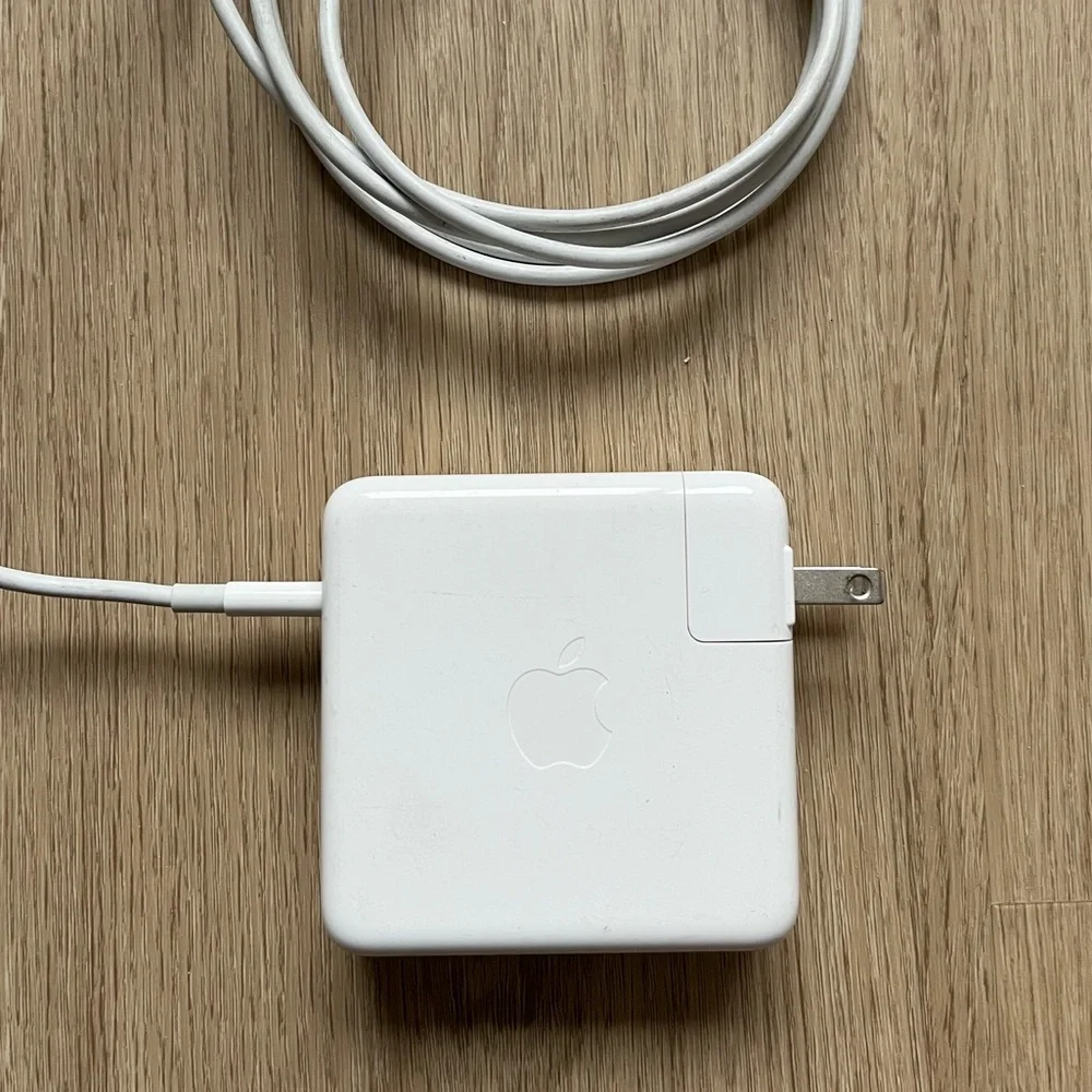 Apple White USB-C Power Adapter